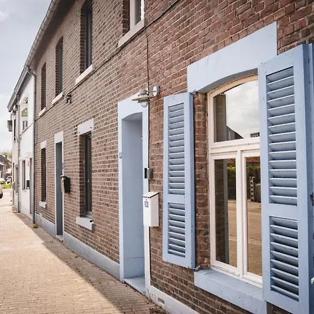 Maas - The French House * Lanaken